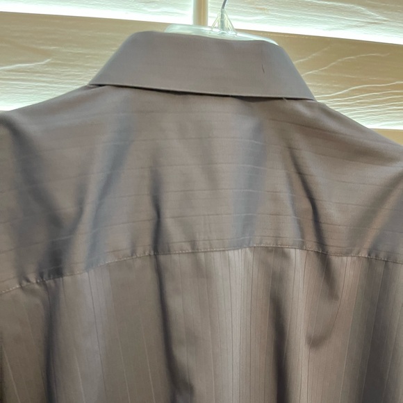 Kenneth Cole Reaction Button Up Shirt - Picture 4 of 4